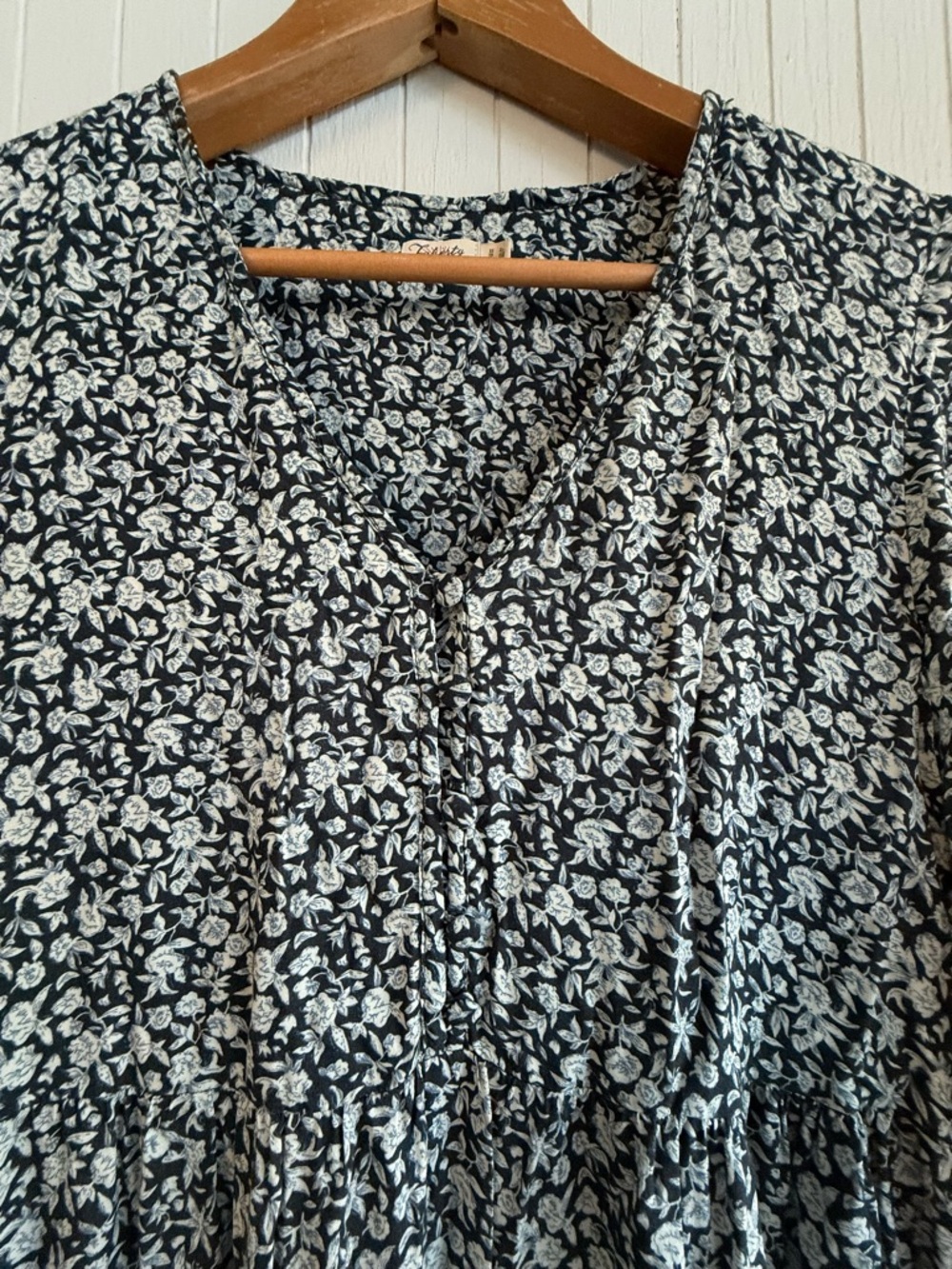 Faherty Isabella Long-Sleeved Floral Dress